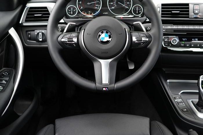 voiture haut de gamme