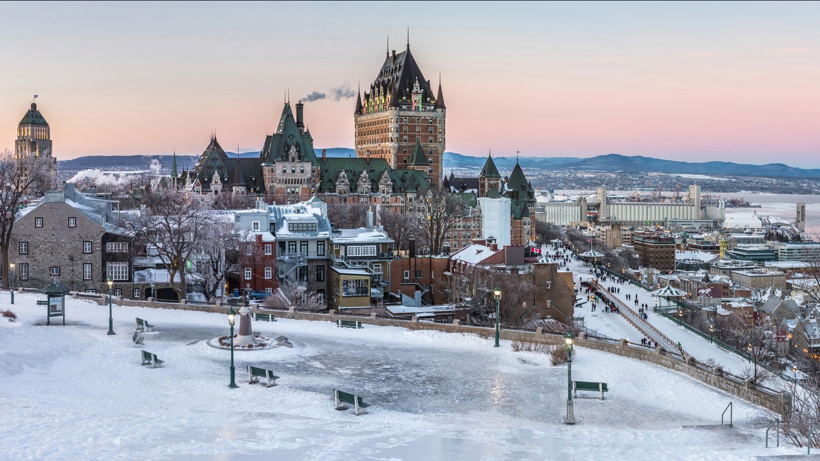 Nous joindre — Québec